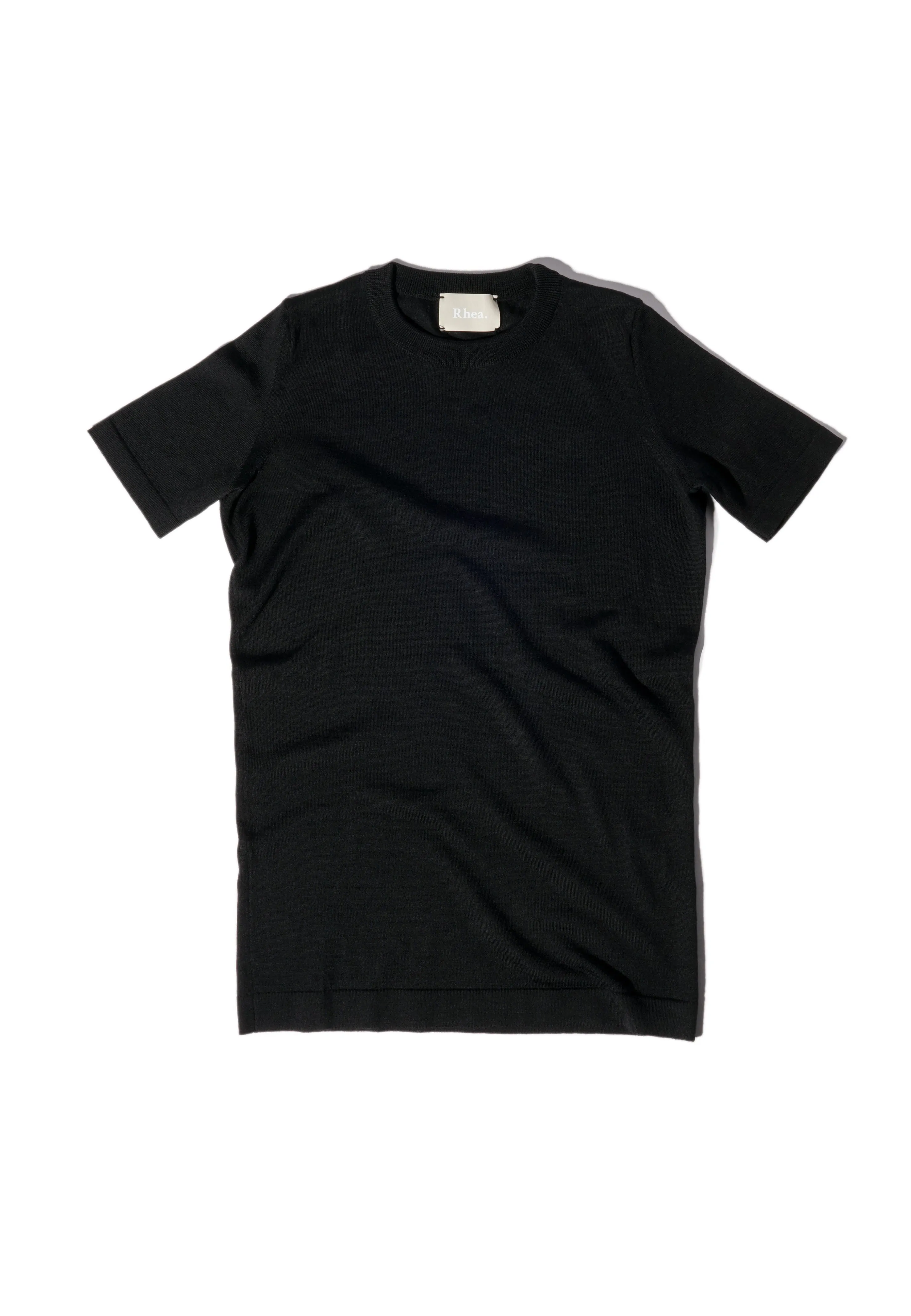 BLACK T-SHIRT
