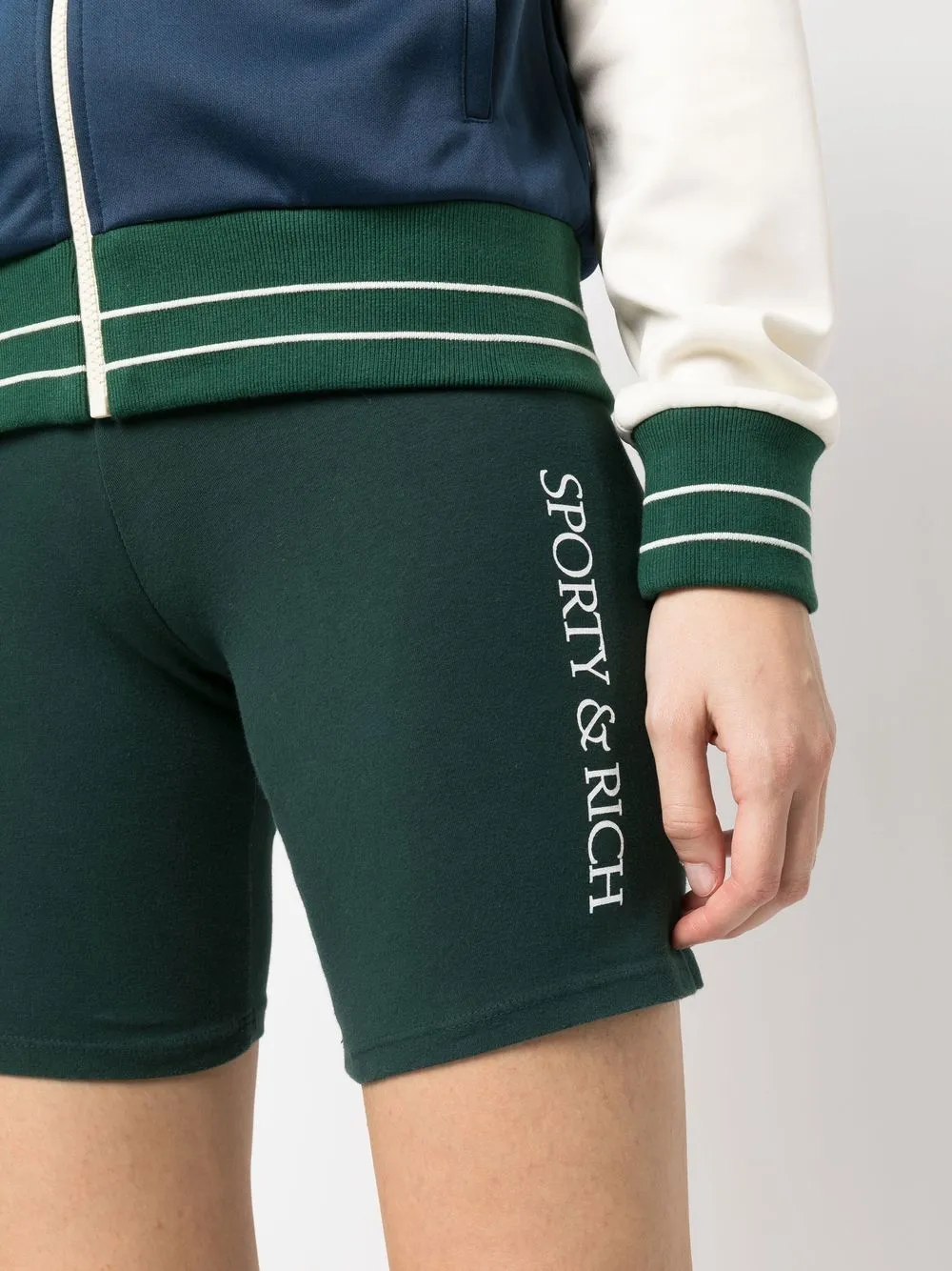 mid thigh shorts