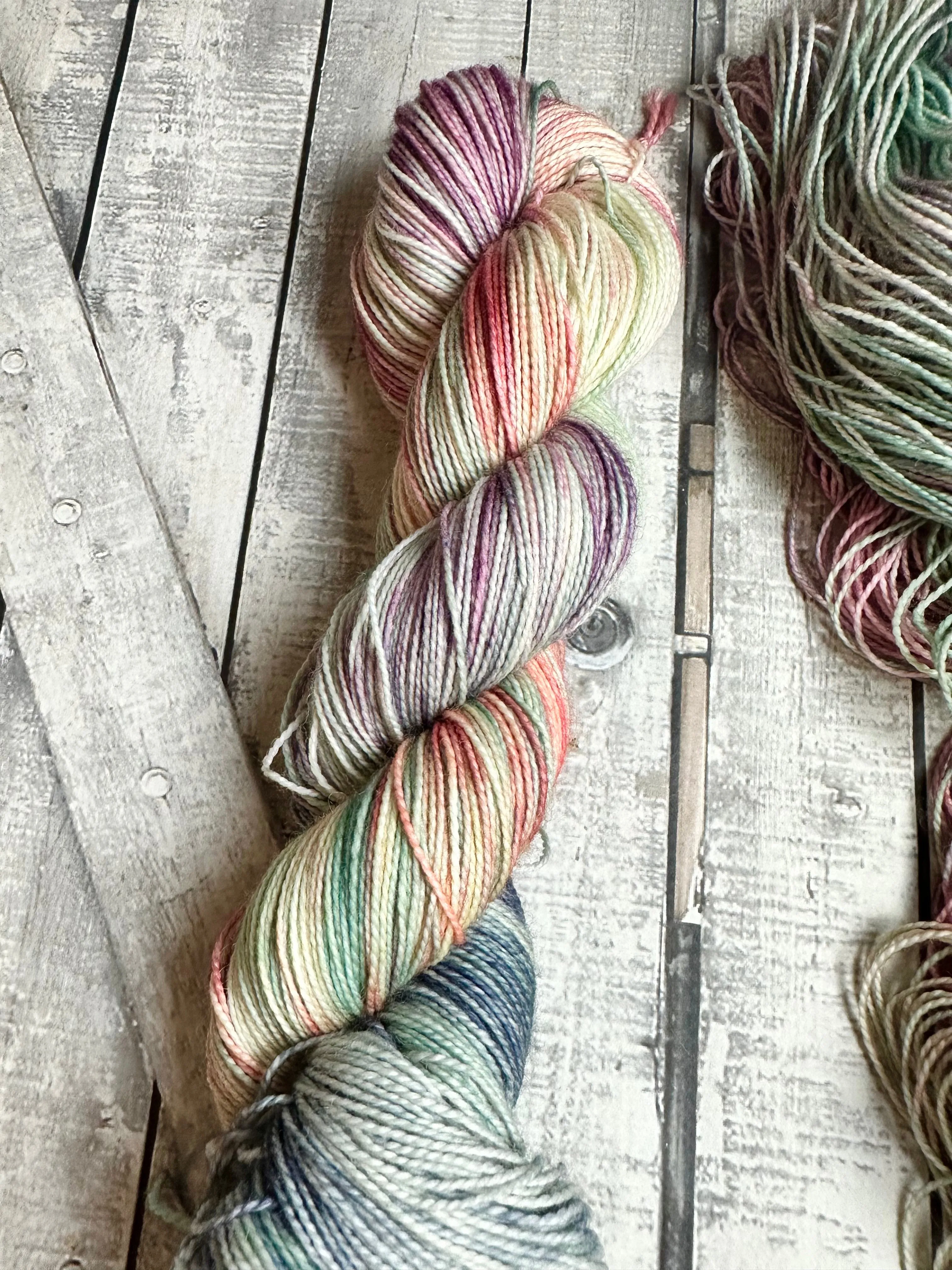 SUCCULENTS Toad Hollow Yarns