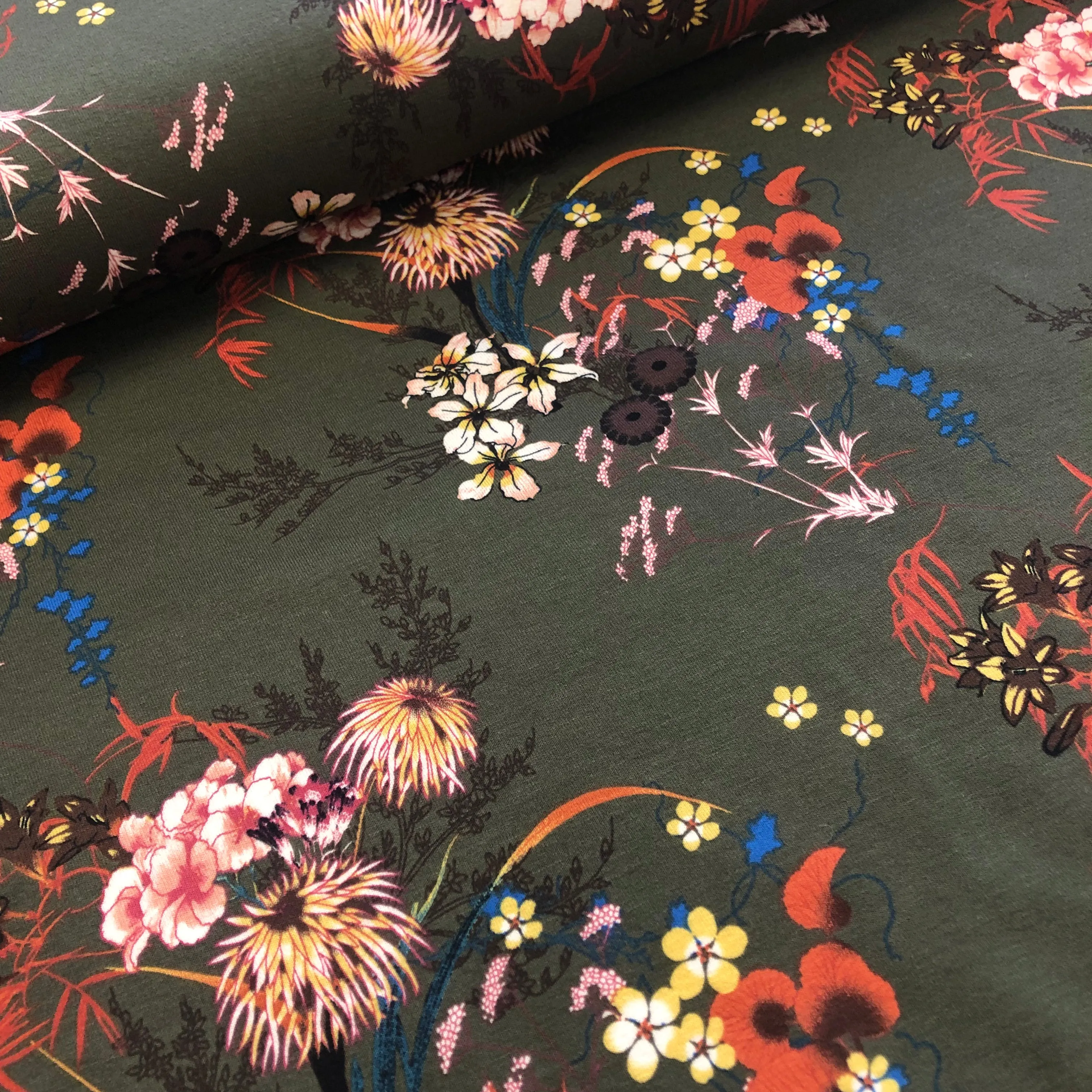 Wild Flower Jersey - Olive