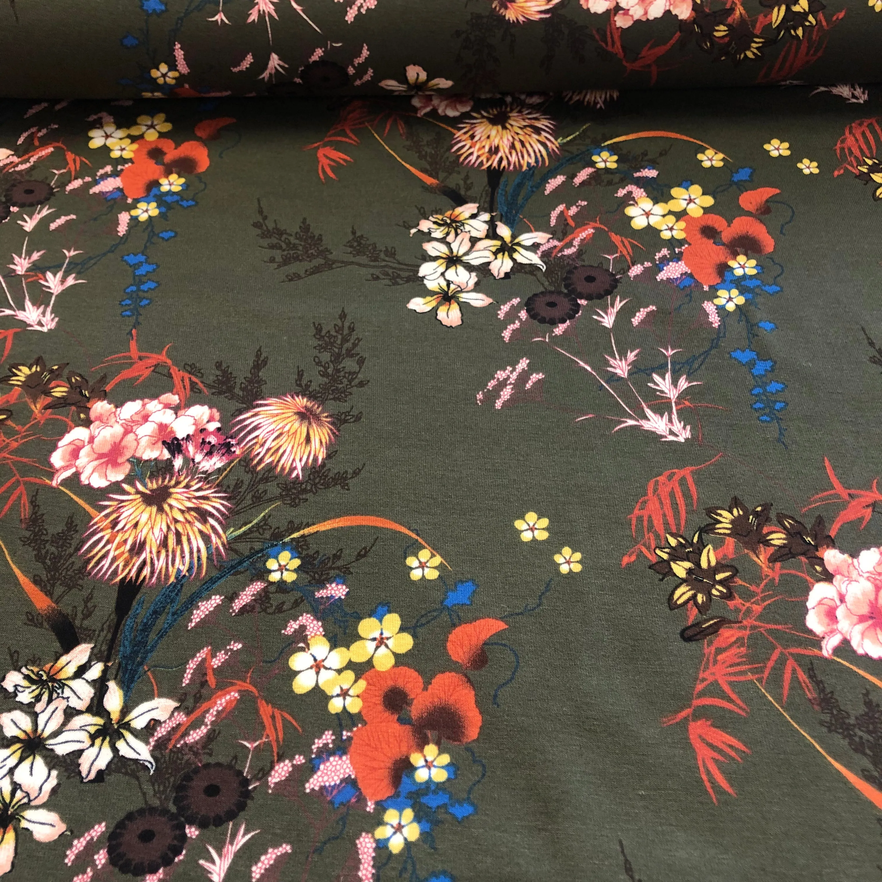 Wild Flower Jersey - Olive